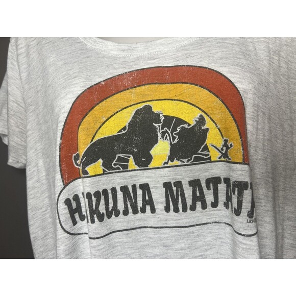 Disney Lion King Hakuna Matata Shirt Womens XL Gray Scoop Neck Graphic Tee - Picture 2 of 6